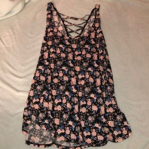 Garage Tops - Small floral tank top with laced back Garage Tops - Small floral tank top with laced back